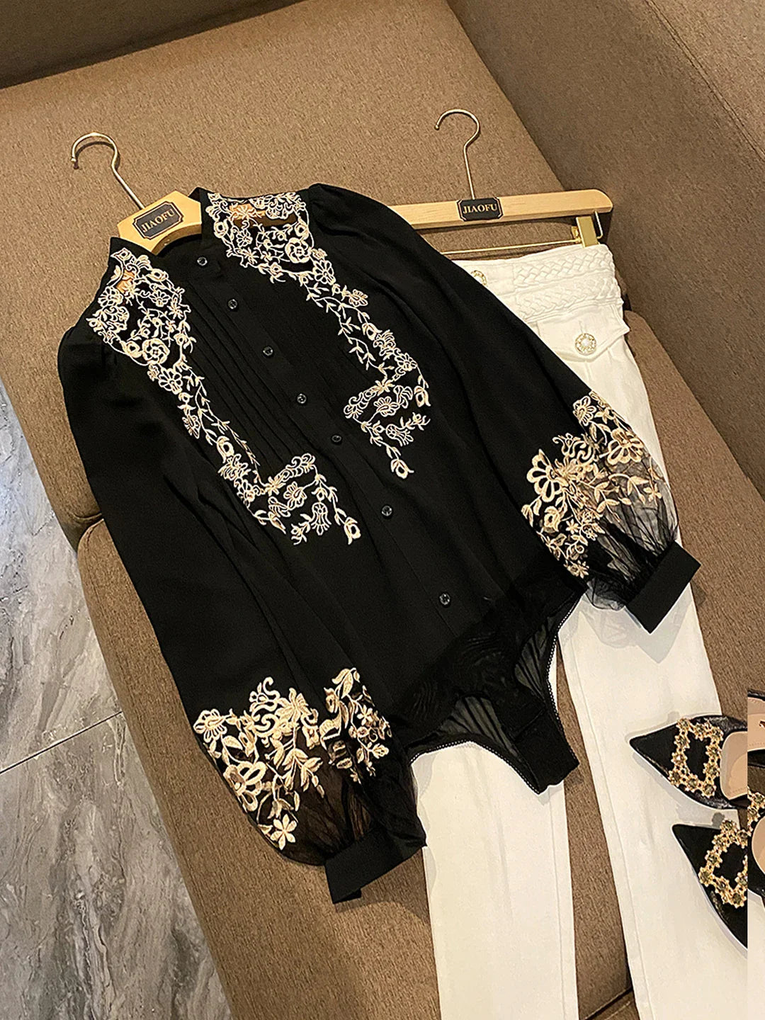 Elegant Embroidery Silk Lace Patchwork Long-Sleeve Black Bodysuit